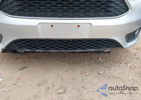 2015 Ford Focus Se z USA, uszkodzony, nr VIN 1FADP3K29FL314448